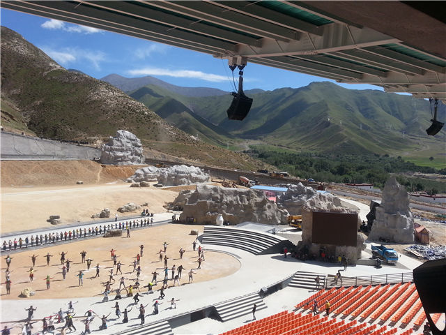 拉薩文成公主實景劇場假山